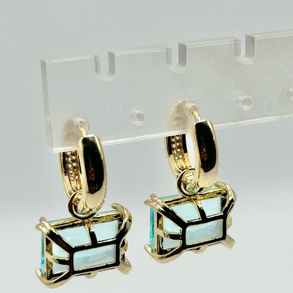 Gold and Blue Earrings Emerald-Cut Drop Zircon Gold Plated  -New! - Picture 3 of 5